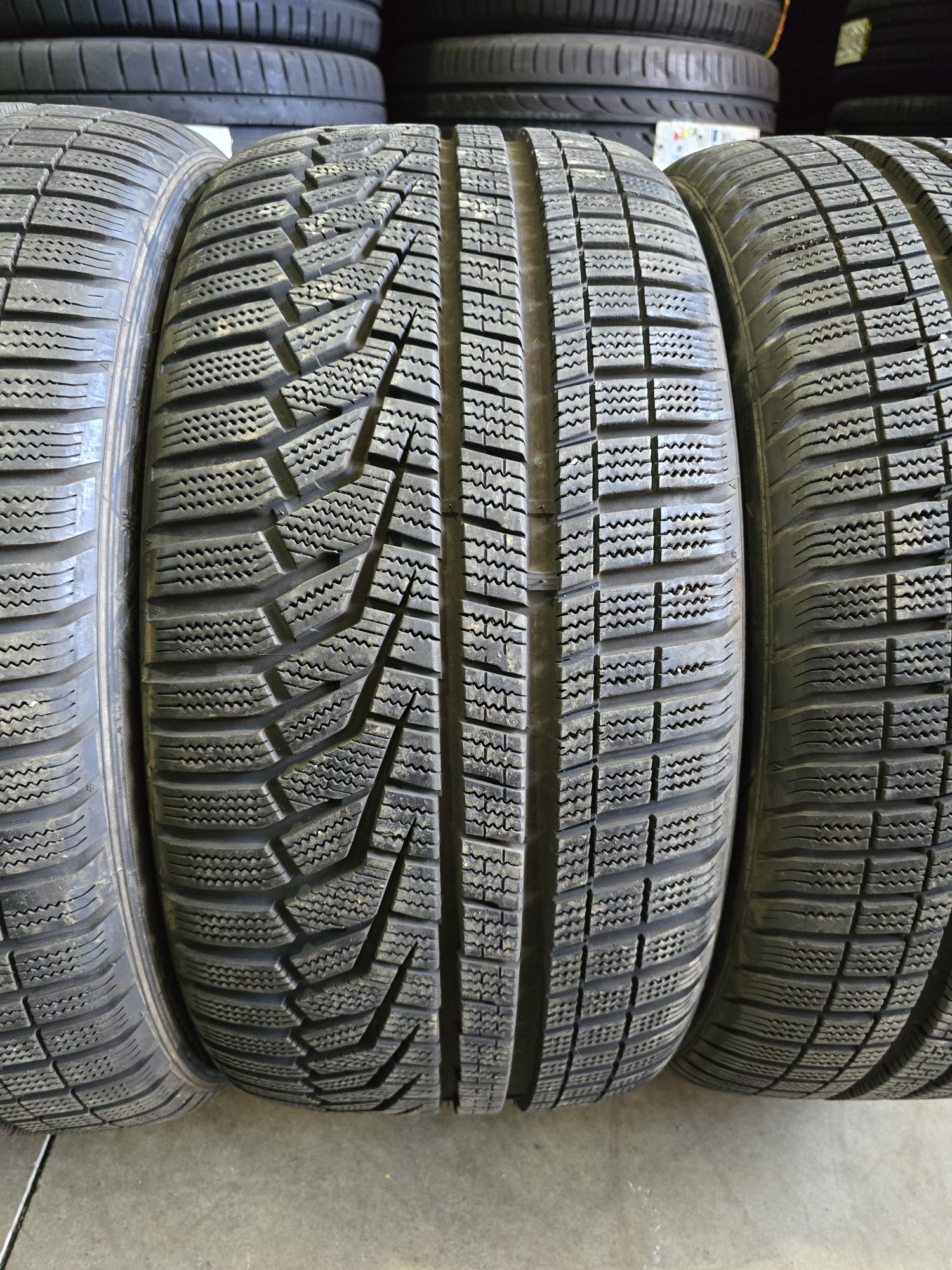 275/35/19//255/35/19 HANKOOK