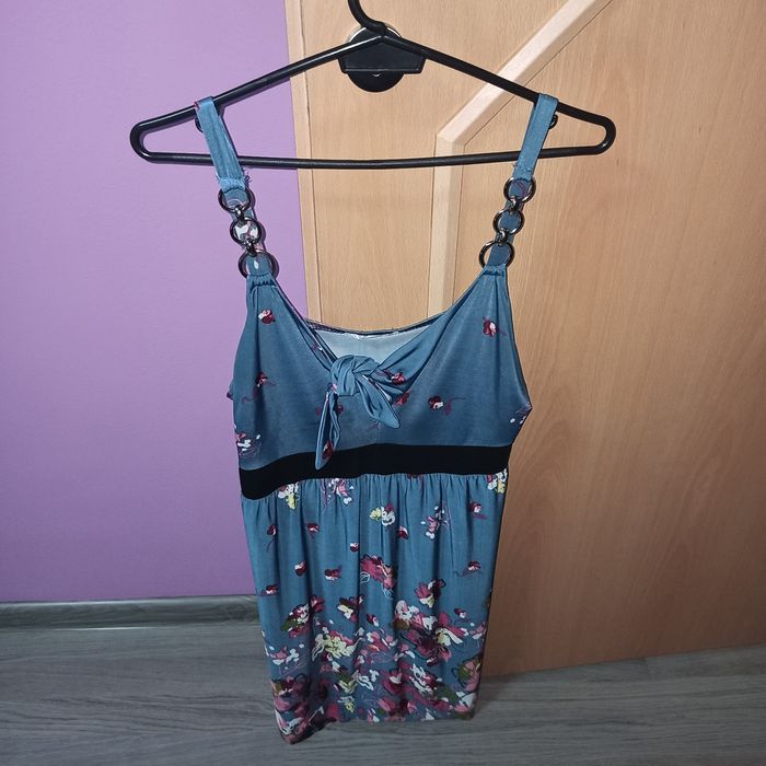 Рокля до коляното