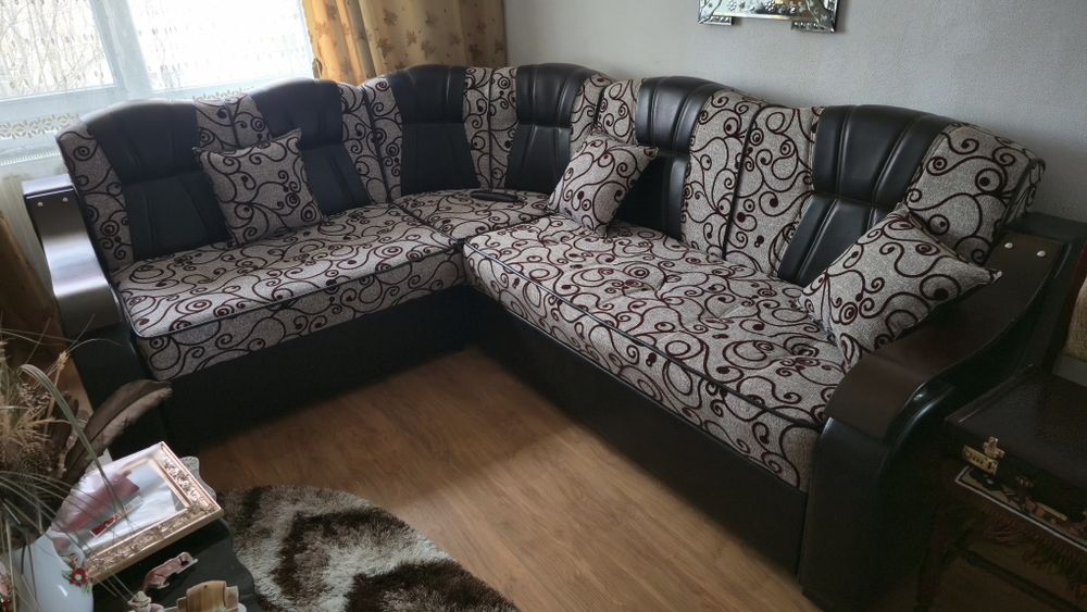 Coltar / canapea extensibil