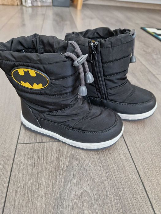 Cizmulite iarna  Batman 27