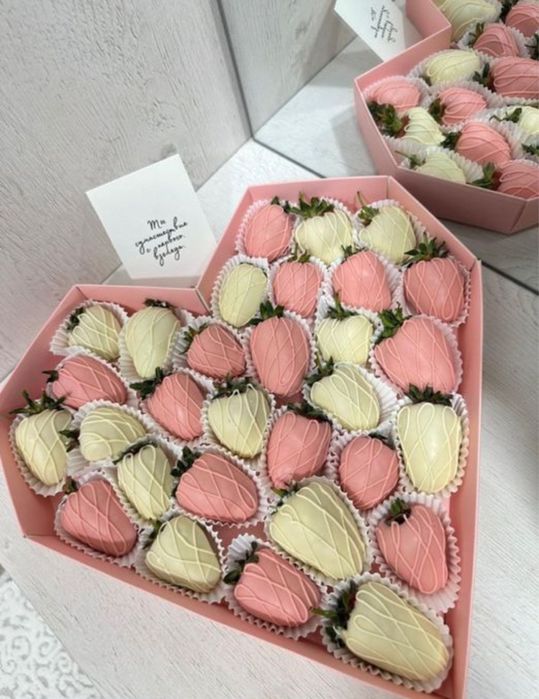 Клубника в шоколаде/Букет/розы/бокс/подарки