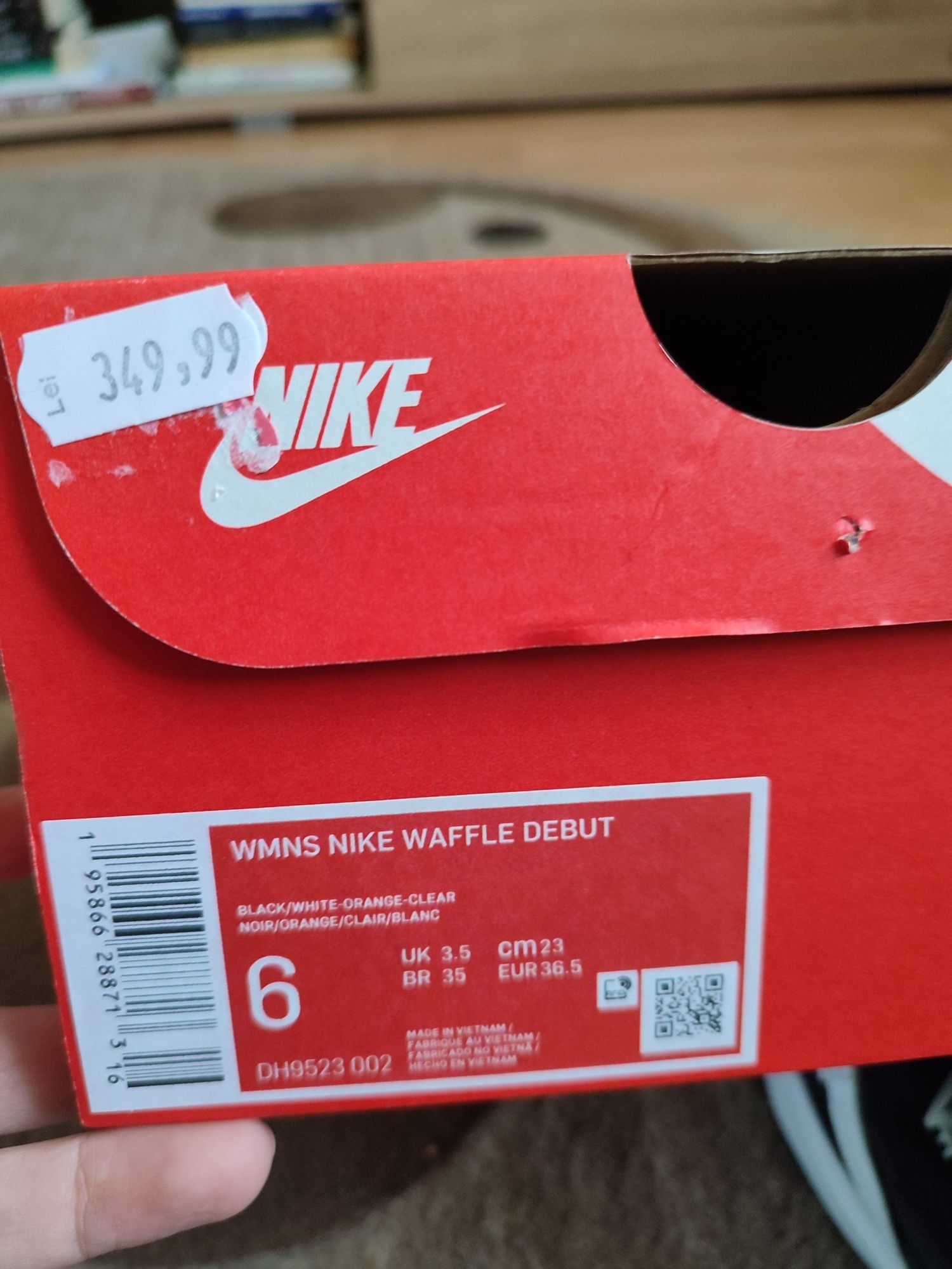 Vând adidași damă Nike mărime 36