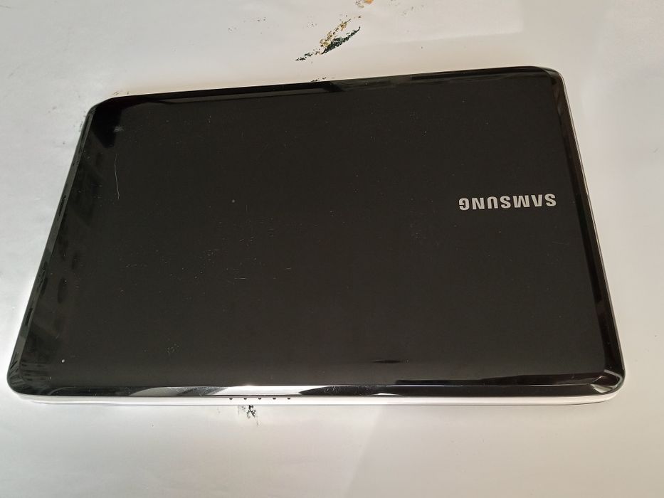Ноутбук Самсунг б/у