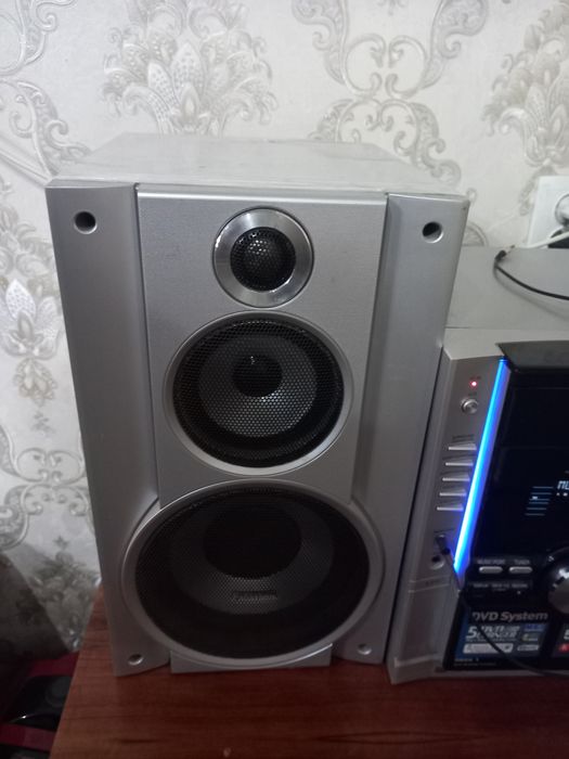 Продам музыкальный центр