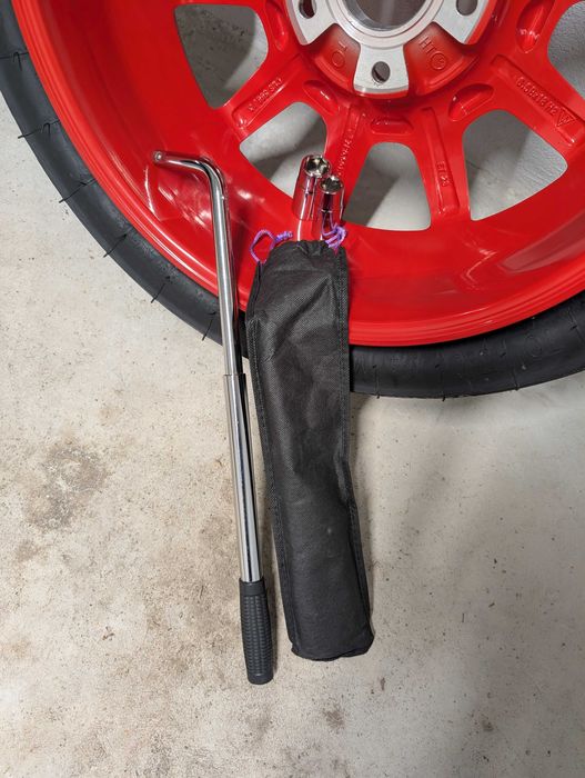 ПРОМО! Универсална резервна гума патерица Mercedes GLC BMW X3 Audi Q5