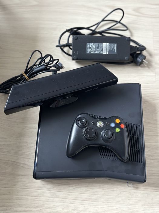 Xbox 360, MODAT, kinect, maneta originala