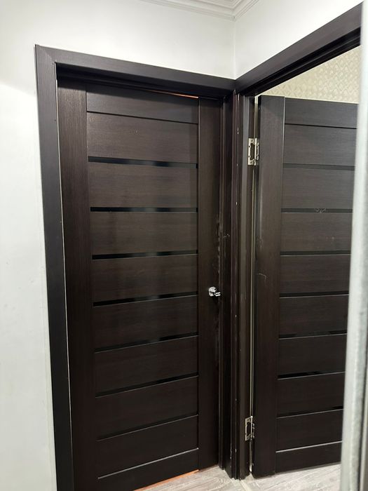 Продам межкомнатные двери 2 шт