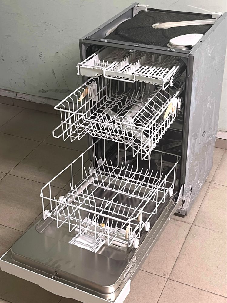 Съдомиялна Miele 45 см за вграждане G1102 SCi