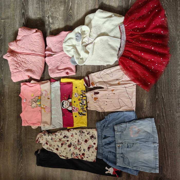 Дрешки за момиче 98/104 като лот