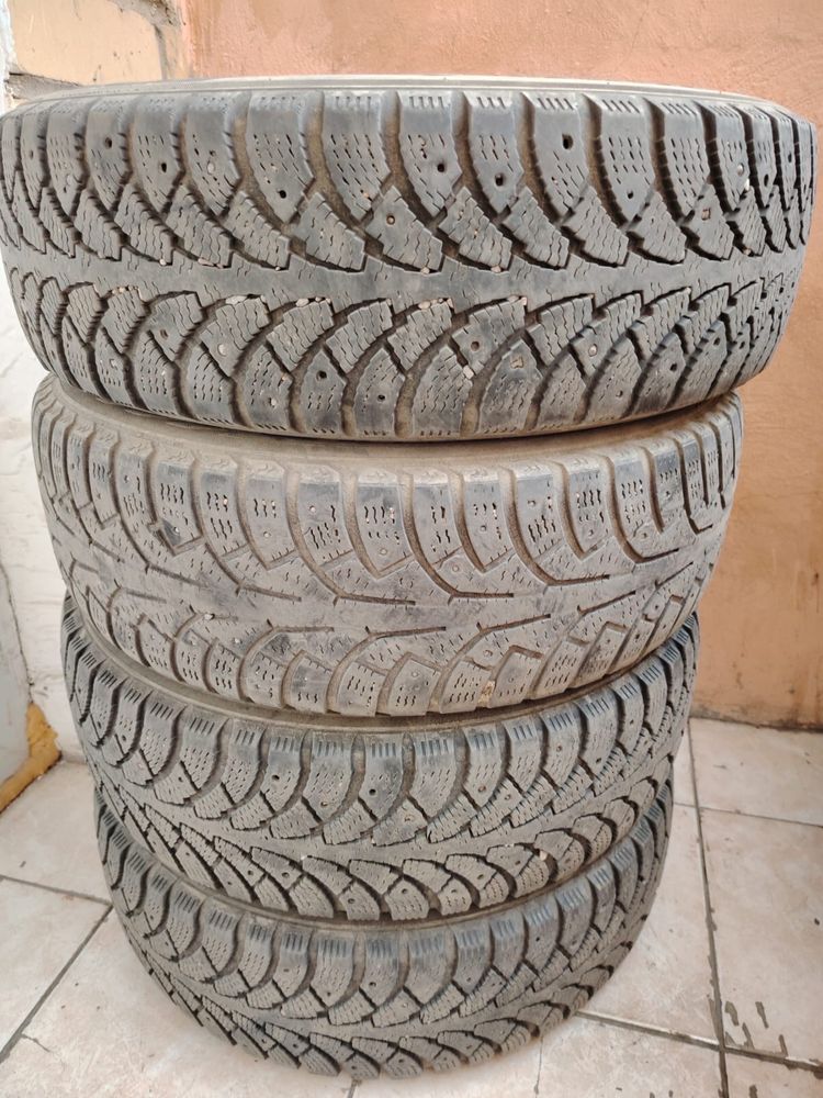 Продам шины.