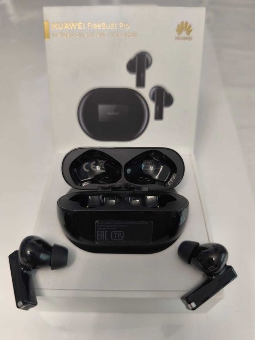 Блютуз наушники HUAWEI FREE BUDS PRO в идеальном состоянии.