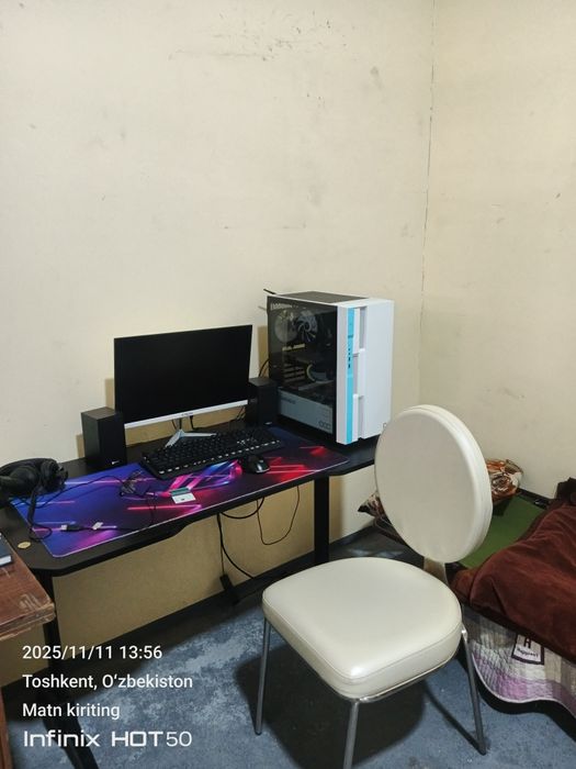 Kapyutr , stol ,stul ,manablok,