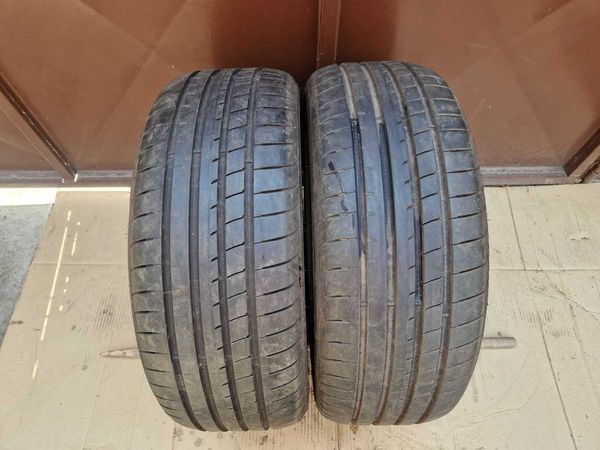 2 Goodyear R18 215/45
летни гуми
DOT4620