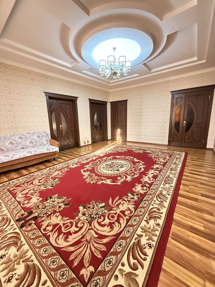 Ховли ижарага берилали гран султан рестаранни олдига