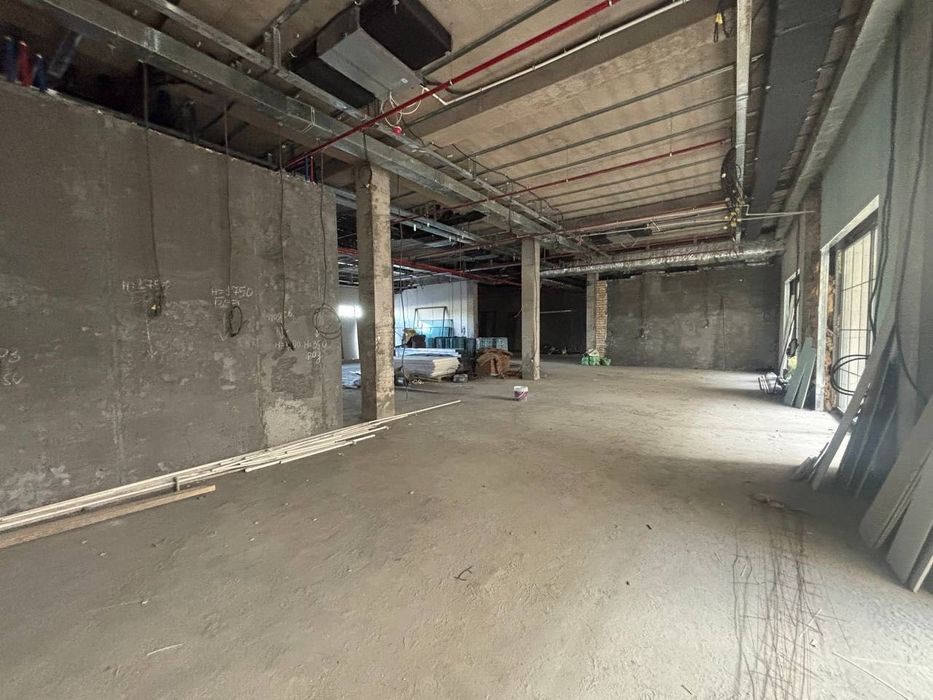 Аренда помешение Гостиница “Holiday inn 420м2