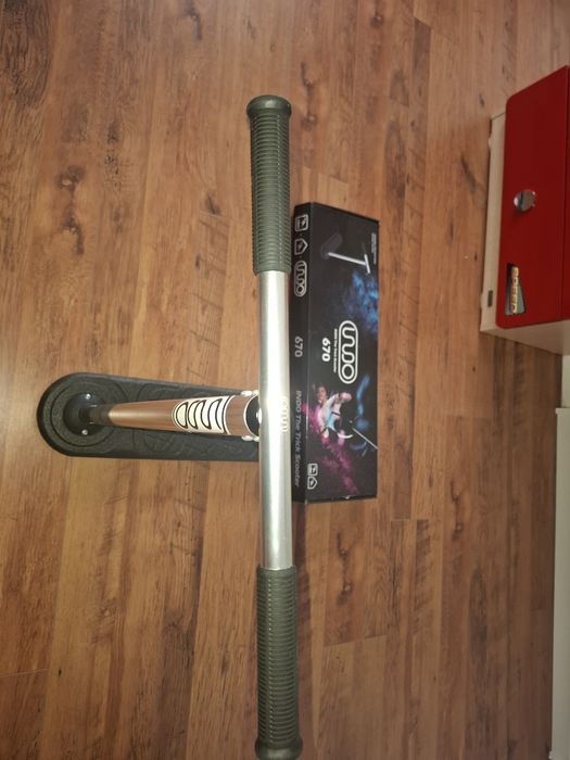 Indo Scooter 670