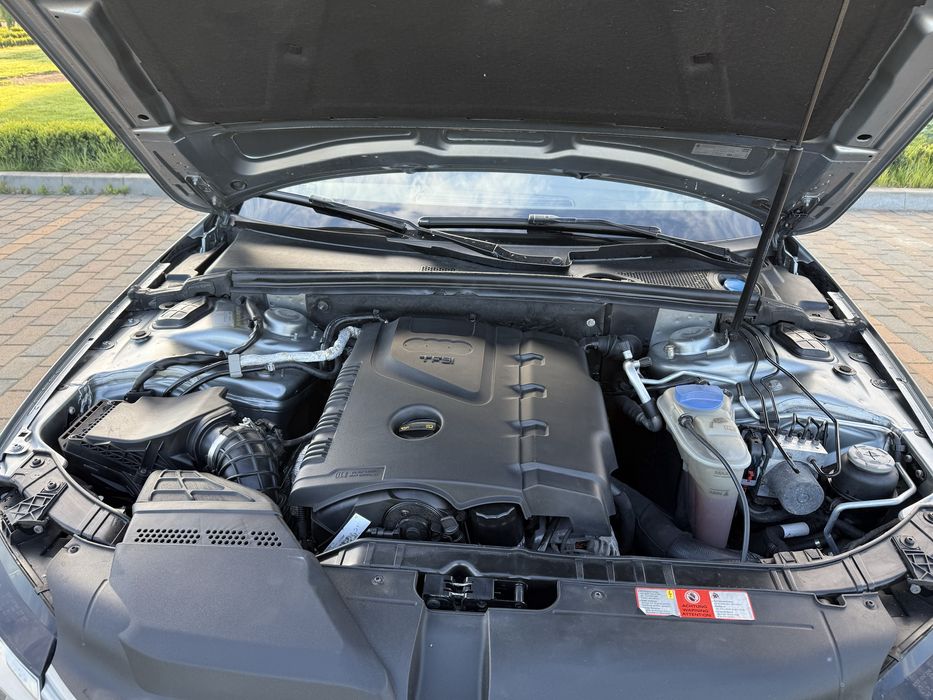 Vand Audi A 4  1,8 benzina S line