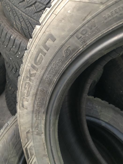 215/60/17C Nokian зимни гуми