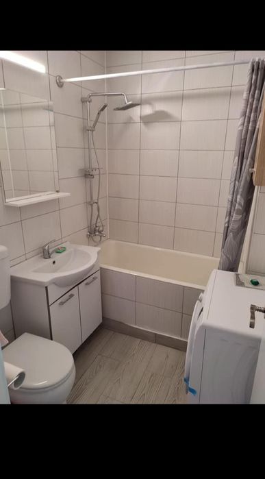 Închiriez apartament 2 camere zona RFN, Baia Mare