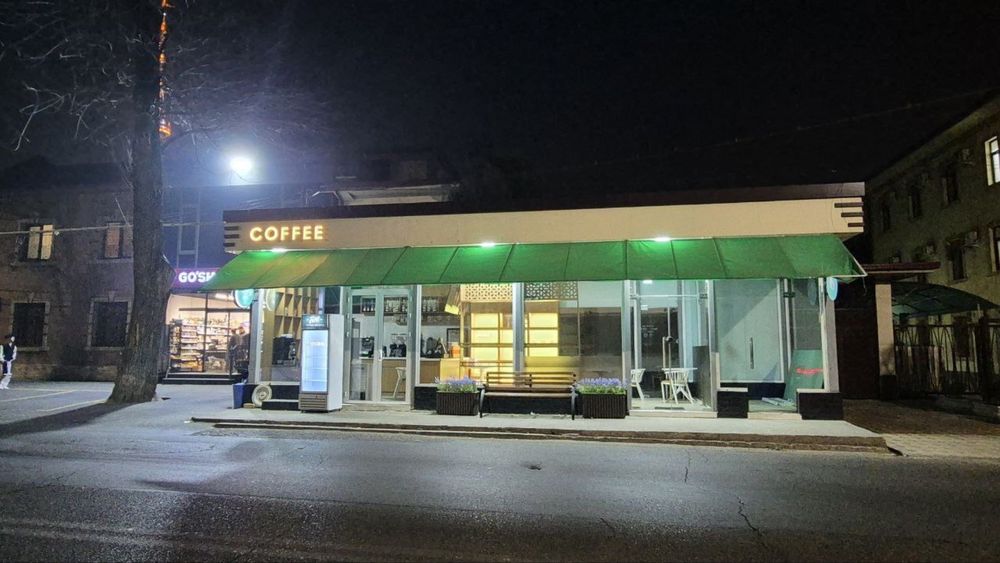 Joy sotiladi arendatri bilan yunsabot tenisni kord yolli yuzida