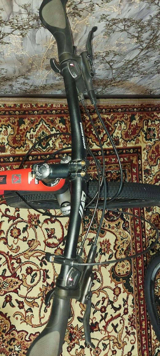 Продам карбоновый MTB