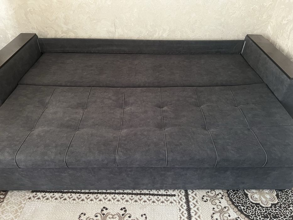 Продам диван в отличном состоянии