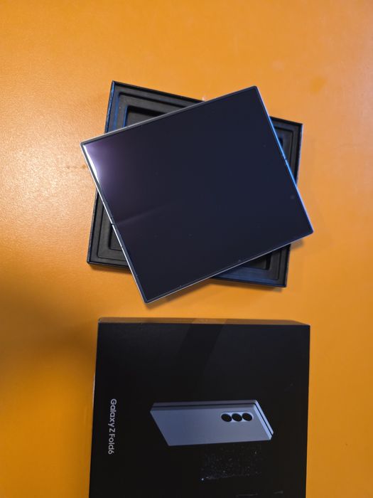 Samsung Z Fold6 256gb 12gb Silver Blue resigilat factura garantie