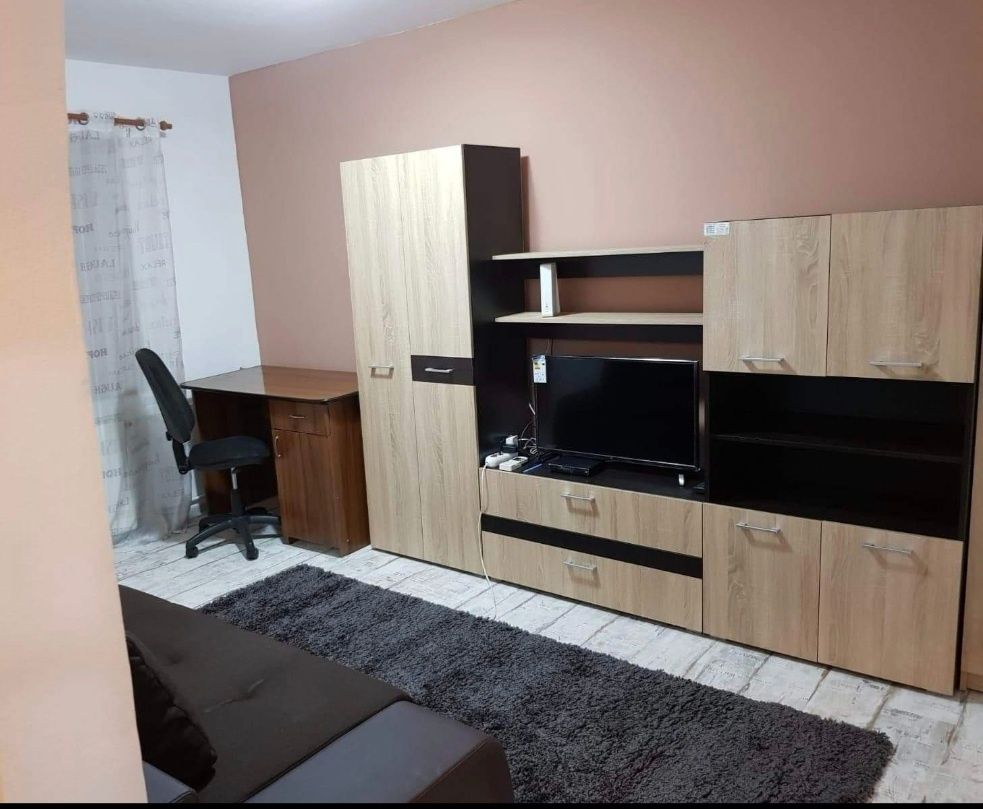 inchiriez apartament cu o camera complet mobilat utiat
