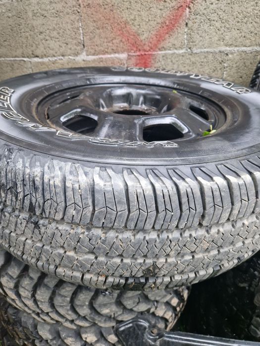 Anvelope iarna 235 60r18