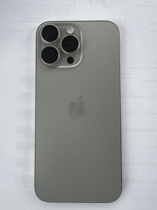 Iphone 16 pro max impecabil