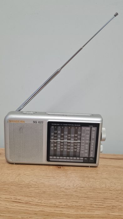 Всевълново радио Sangean SG 622
