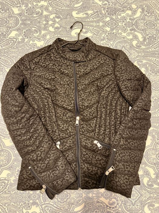 Jacheta de dama  Noua