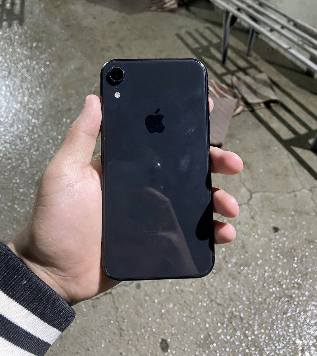 apple iphone xr sotiladi