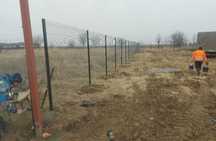 Meșter la garduri cu experiență în domeniul de peste 15 ani în constru