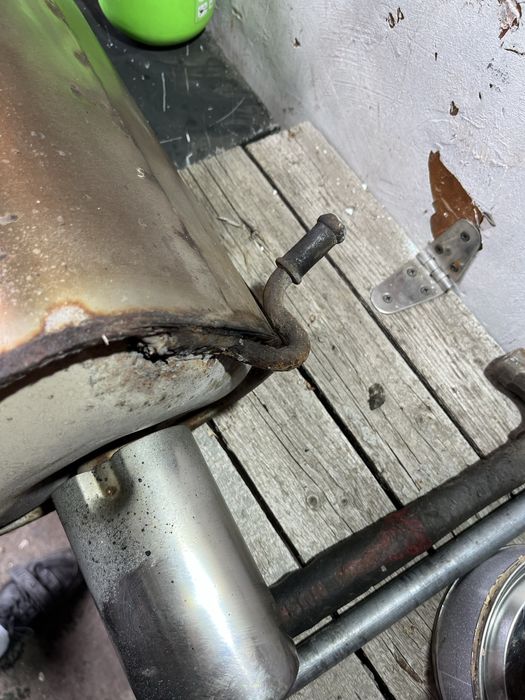 Задно, крайно-гърне за Subaru