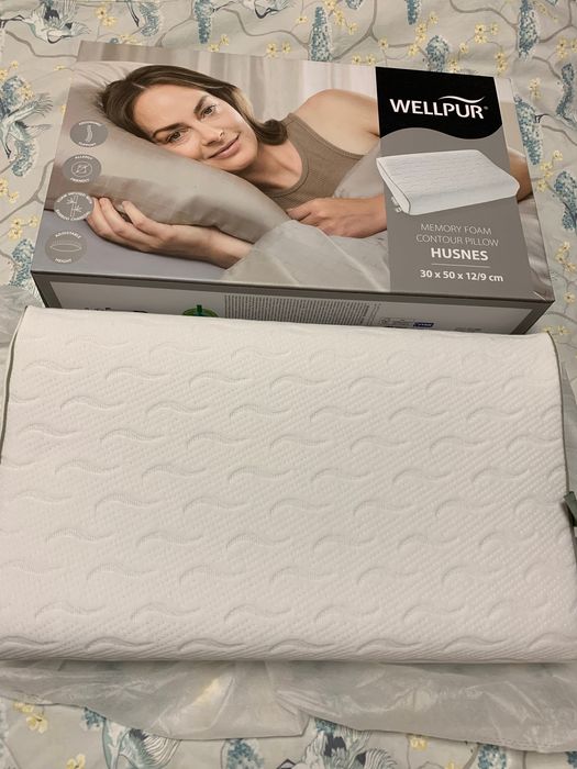 Нова възглавница на Wellpur , купена от Jysk . Husens .