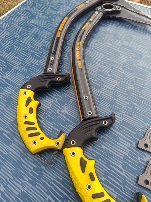 Pioleti tehnici alpinism Grivel Tech Machine Carbon