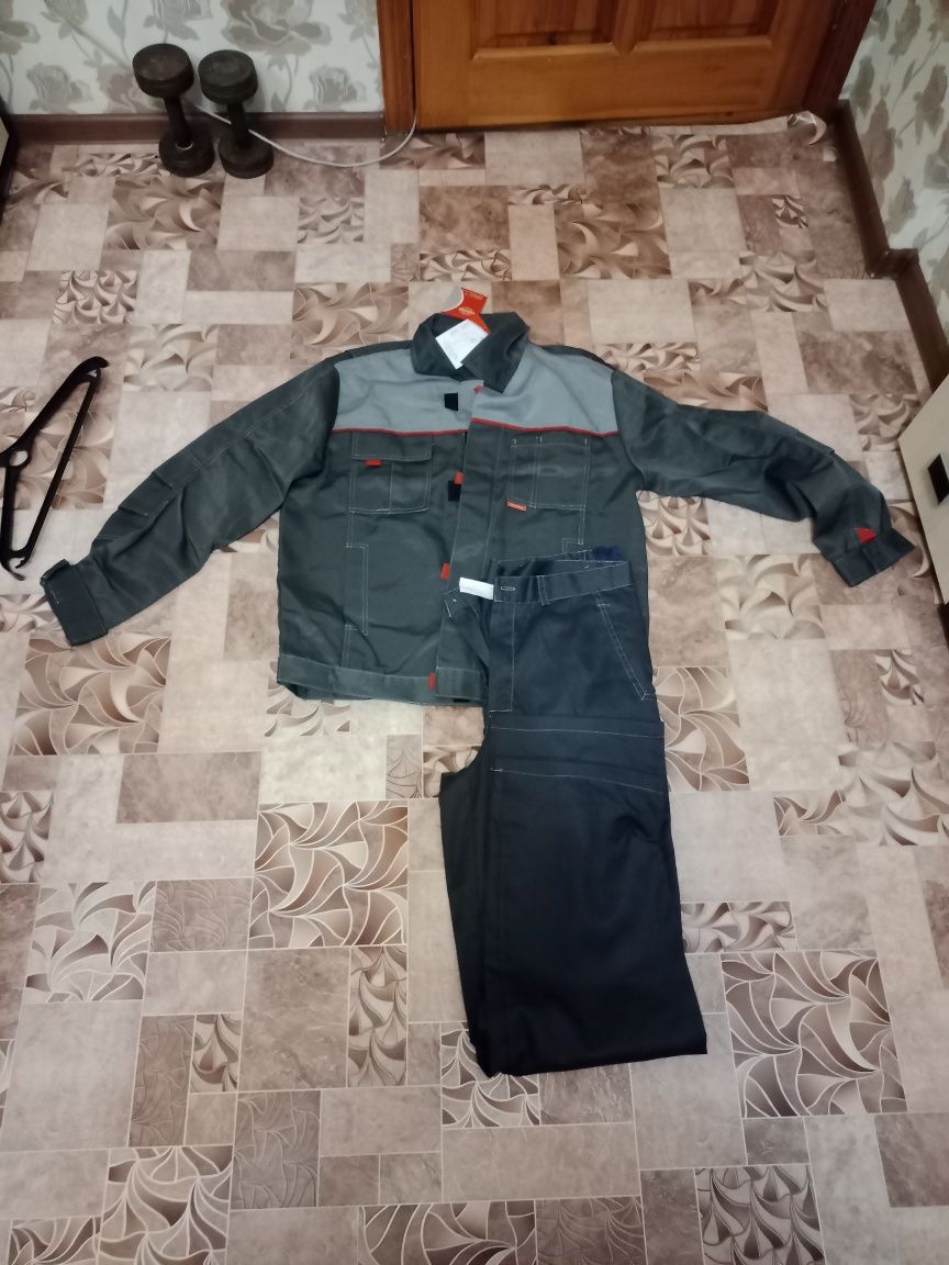 Спецодежда новая.