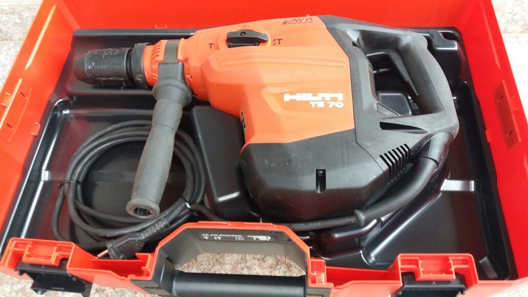 Hilti rotopercutor Te 70 din 2019