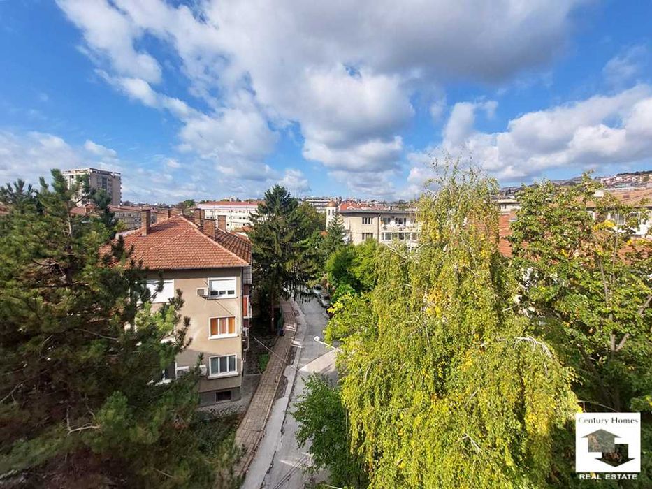 104968 ЕКСКЛУЗИВНО! Четиристаен апартамент до парк Дружба, В.Търново