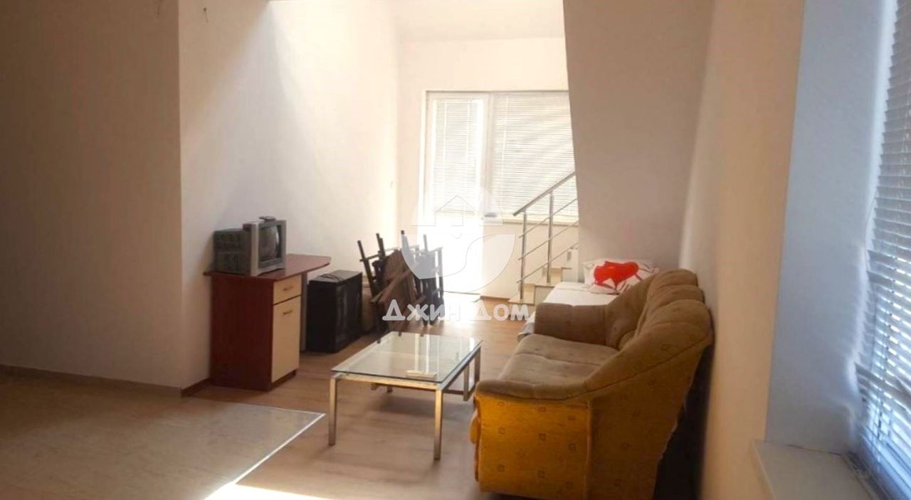 Продава се Двустаен апартамент в к.к. Слънчев бряг - 84 кв.м за 840 €/кв.м - Снимка #1