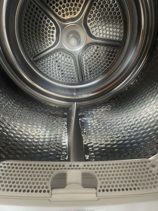 Сушилня Siemens 7кг., термопомпа. Самопочистваща!