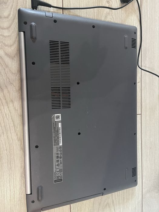 Лаптоп Lenovo 320