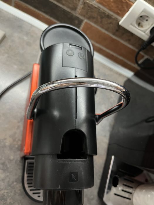 Aparat cafea capsule Nespresso