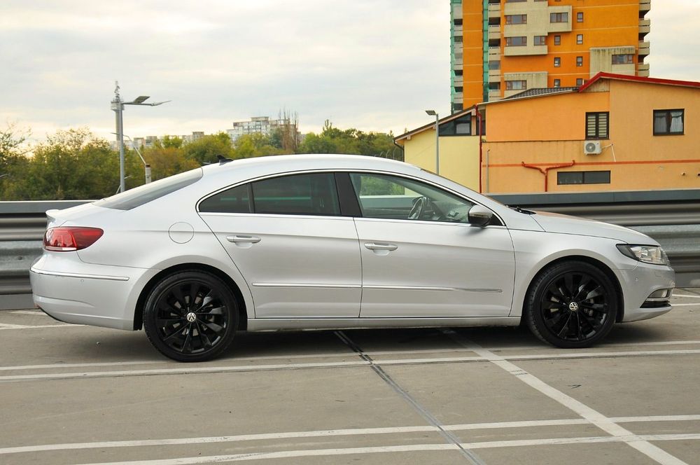 Volkswagen Passat CC / Camera marșarier / DSG / Distribuție schimbată /