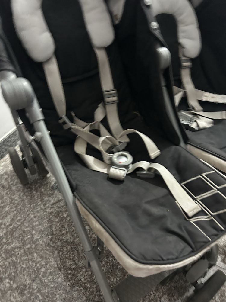 Количка maclaren