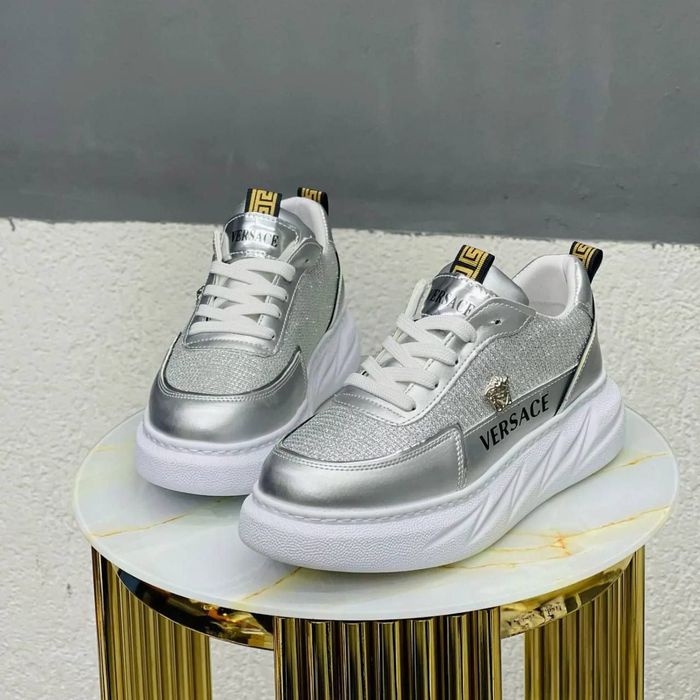 Adidași dama Versace