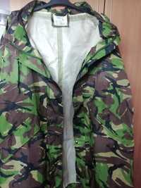 Costum intemperii camuflaj