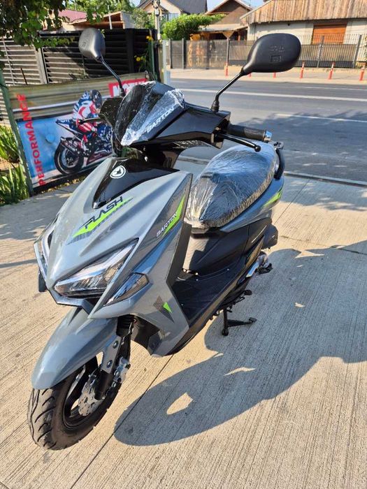 Scuter Barton Flash 50 cc (permis AM sau B)