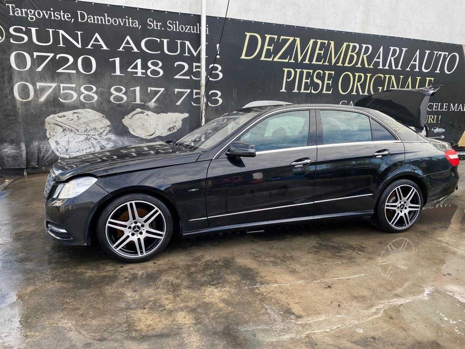dezmembrez mercedes E350i w212 / capota / faruri w212/bara fata w212